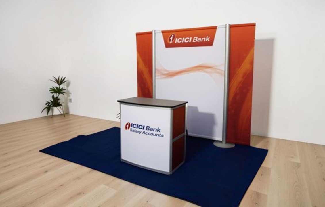 Portable Backdrop Stands for Exhibitions & Trade Shows